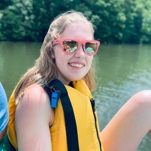 Meet your Posher, Ashleigh